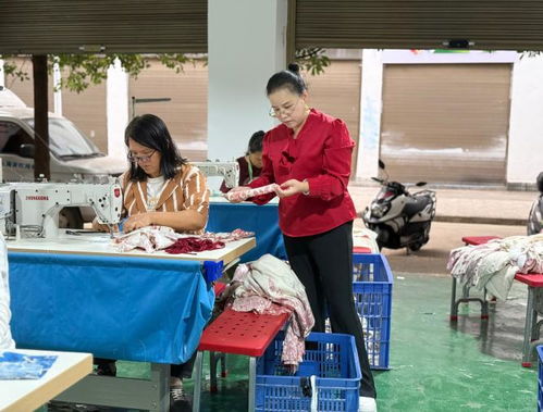 云南紅河縣 新材料技術研發引領家門口就業 車間里忙增收