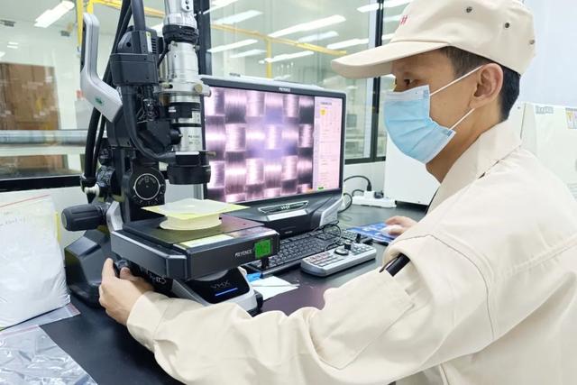 跑出嘉速度 新材料技術(shù)研發(fā)引領(lǐng)產(chǎn)業(yè)新未來