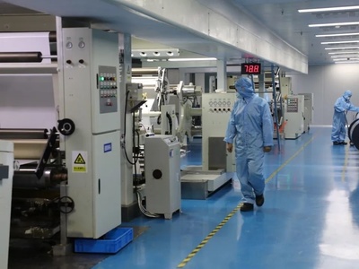 與國內(nèi)外700多家制藥企業(yè)合作，金山這家企業(yè)以新材料技術(shù)研發(fā)引領(lǐng)行業(yè)創(chuàng)新